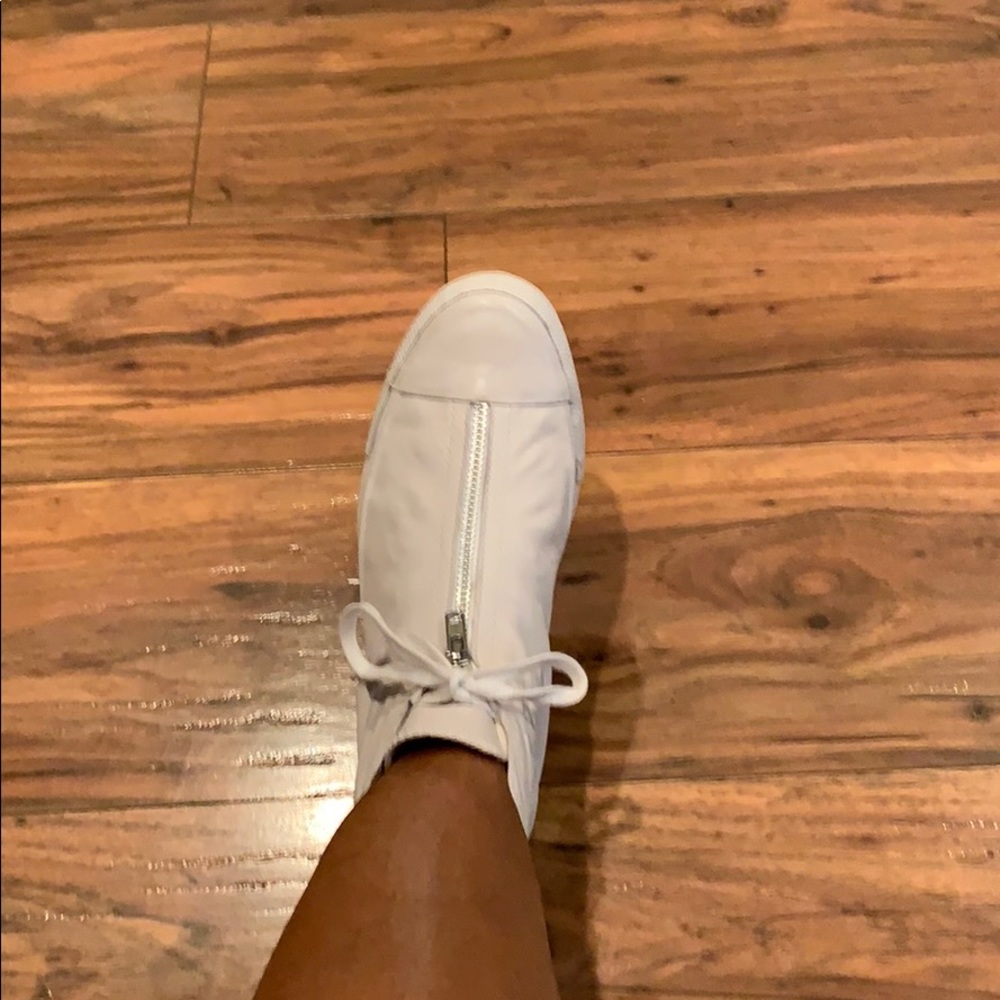 Converse - Picture 5 of 6